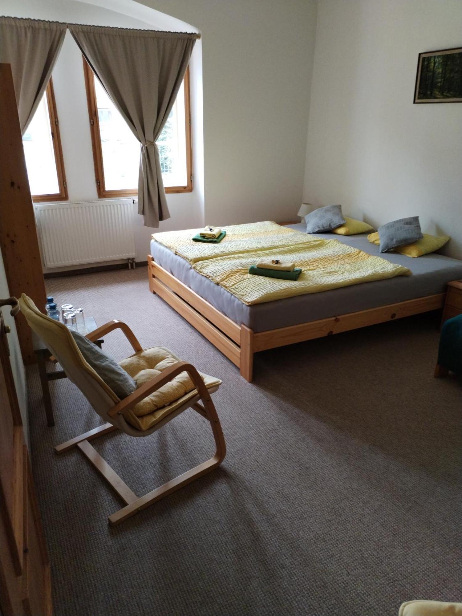 Hotel U Zvonu 쿤타호라 외부 사진